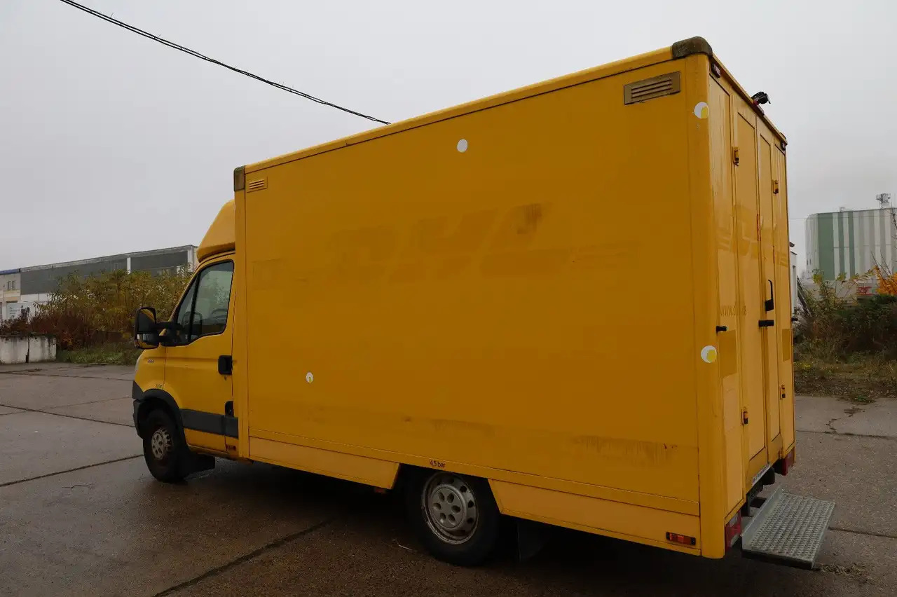 Iveco Daily/ Regalsystem/KURZ/Getriebe Defekt - Furgoneta caja cerrada: foto 3 Iveco Daily/ Regalsystem/KURZ/Getriebe Defekt - Furgoneta caja cerrada: foto 3