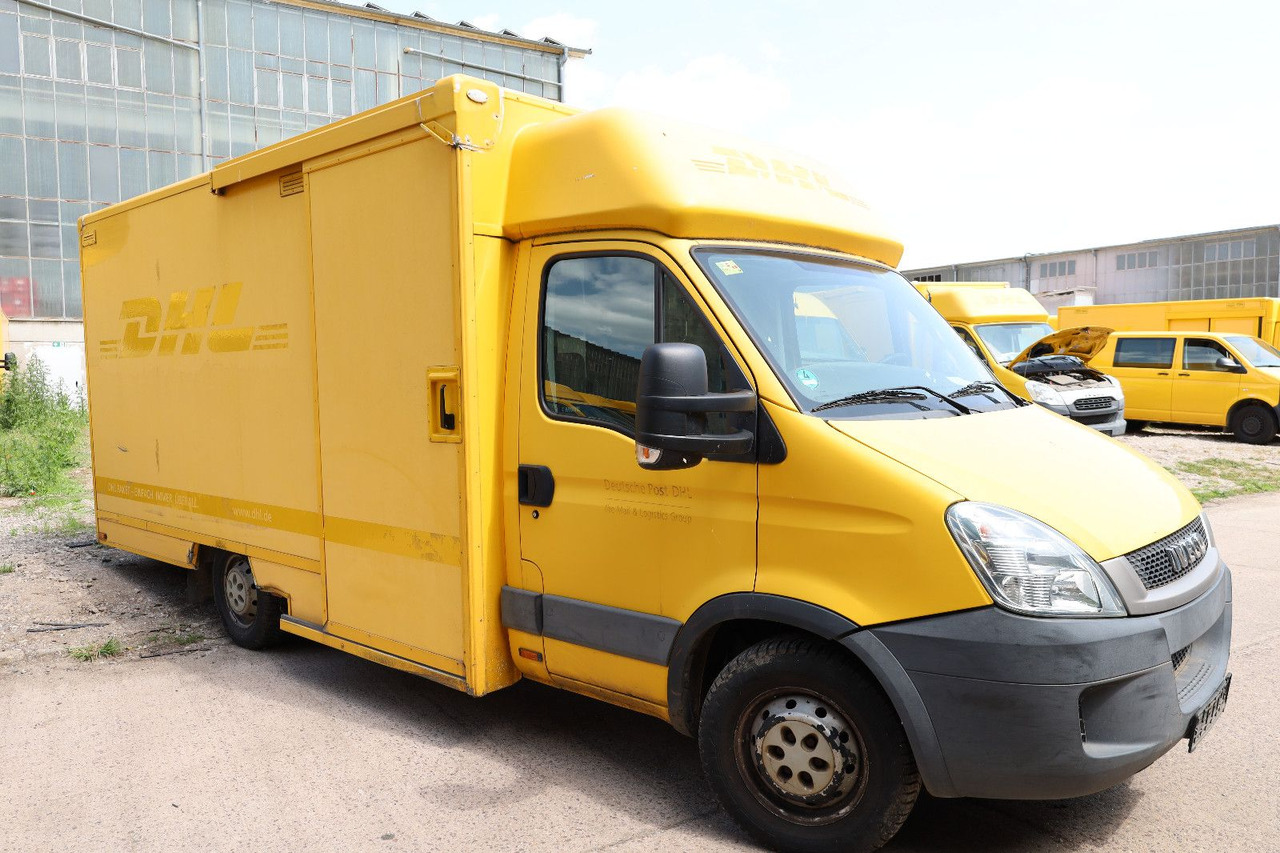 Iveco Daily/ Regalsystem/Luftfeder/Motorschaden - Furgoneta caja cerrada: foto 2 Iveco Daily/ Regalsystem/Luftfeder/Motorschaden - Furgoneta caja cerrada: foto 2