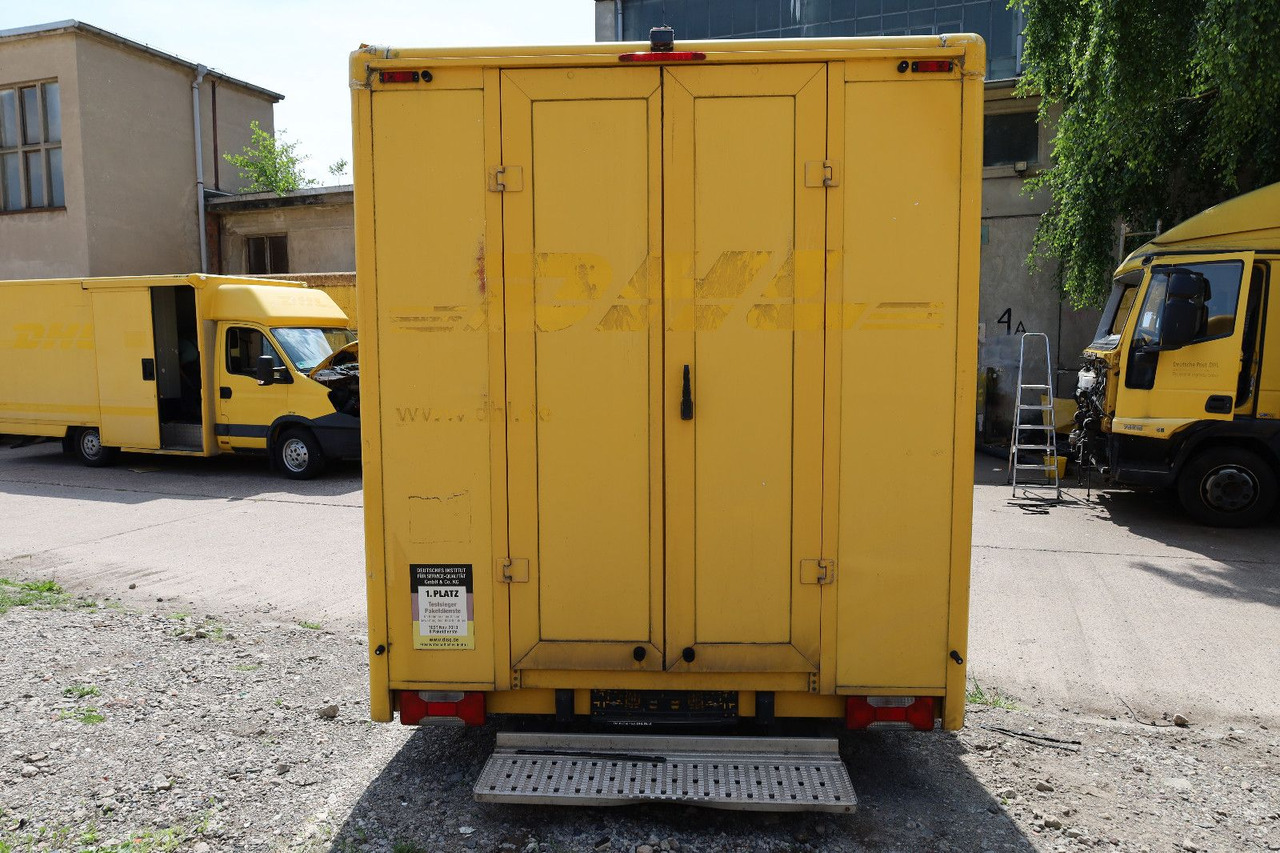 Iveco Daily/ Regalsystem/Luftfeder/Motorschaden - Furgoneta caja cerrada: foto 5 Iveco Daily/ Regalsystem/Luftfeder/Motorschaden - Furgoneta caja cerrada: foto 5