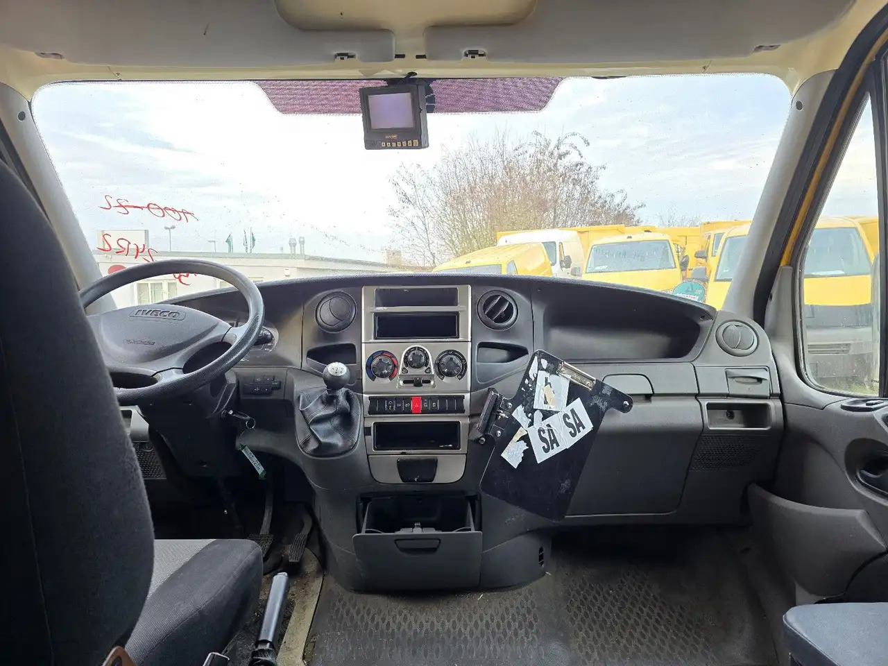 Coche Iveco /Regalsystem/Luftfeder/KURZ/1. Hand: foto 10 Coche Iveco /Regalsystem/Luftfeder/KURZ/1. Hand: foto 10