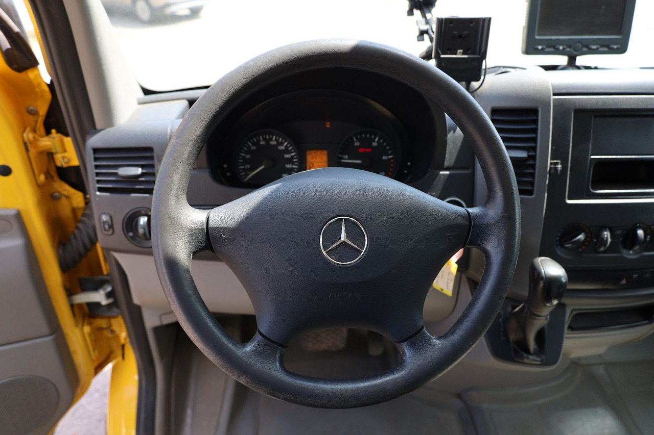 Mercedes-Benz Sprinter II Pritsche/ Koffer/Regalsystem - Furgoneta caja cerrada: foto 5 Mercedes-Benz Sprinter II Pritsche/ Koffer/Regalsystem - Furgoneta caja cerrada: foto 5