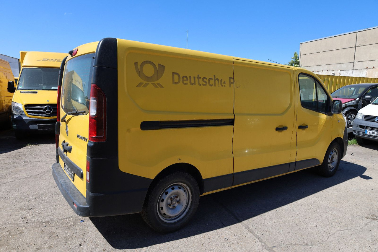 Renault Trafic Komfort/1. Hand/88kW/ MOTORSCHADEN - Furgoneta pequeña: foto 4 Renault Trafic Komfort/1. Hand/88kW/ MOTORSCHADEN - Furgoneta pequeña: foto 4