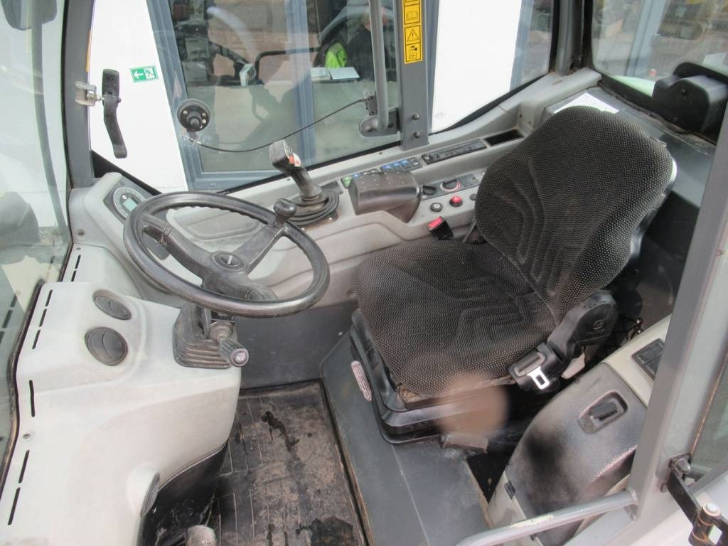 Cargadora de ruedas Kramer 5085: foto 10 Cargadora de ruedas Kramer 5085: foto 10