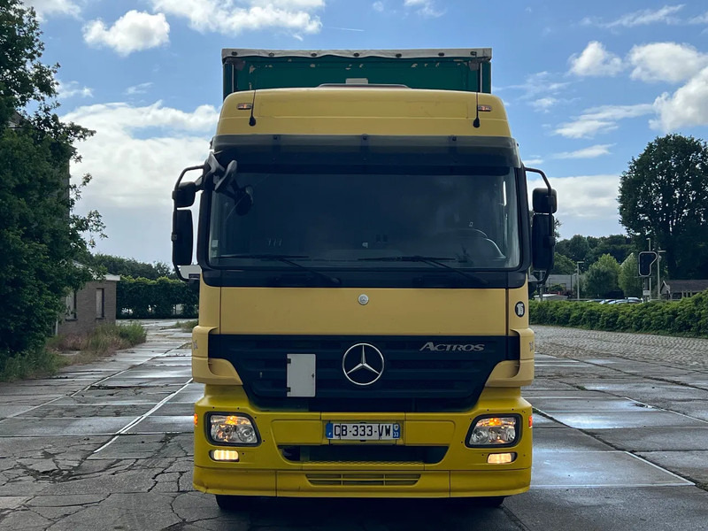 Mercedes-Benz Actros 1832 V6***3Pedal EPS***AIRCO-***Actros 1832*** - Camión caja cerrada: foto 2 Mercedes-Benz Actros 1832 V6***3Pedal EPS***AIRCO-***Actros 1832*** - Camión caja cerrada: foto 2