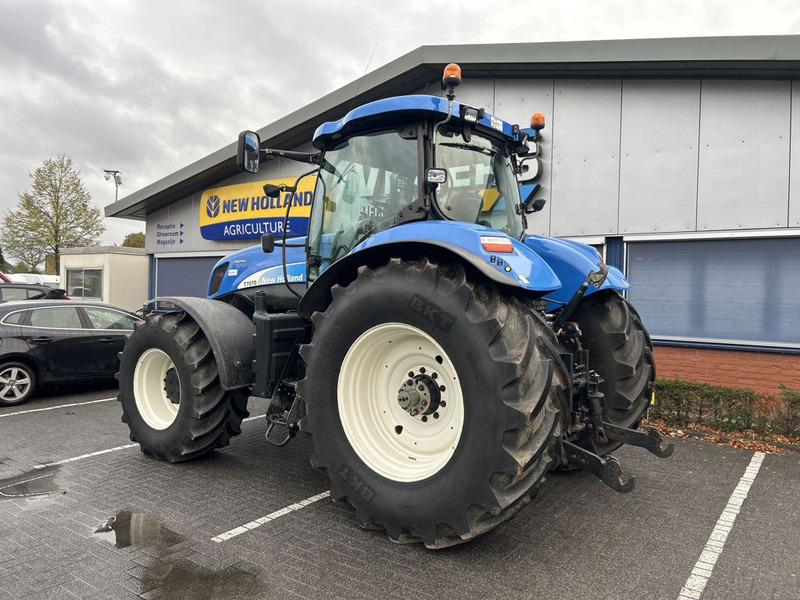 New Holland New Holland T7070 - Tractor: foto 3 New Holland New Holland T7070 - Tractor: foto 3