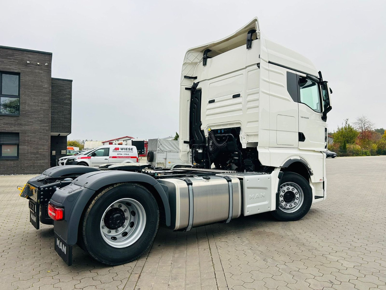 MAN TGX 18.510 4x2 BL Sofort Verfügbar - Cabeza tractora: foto 4 MAN TGX 18.510 4x2 BL Sofort Verfügbar - Cabeza tractora: foto 4
