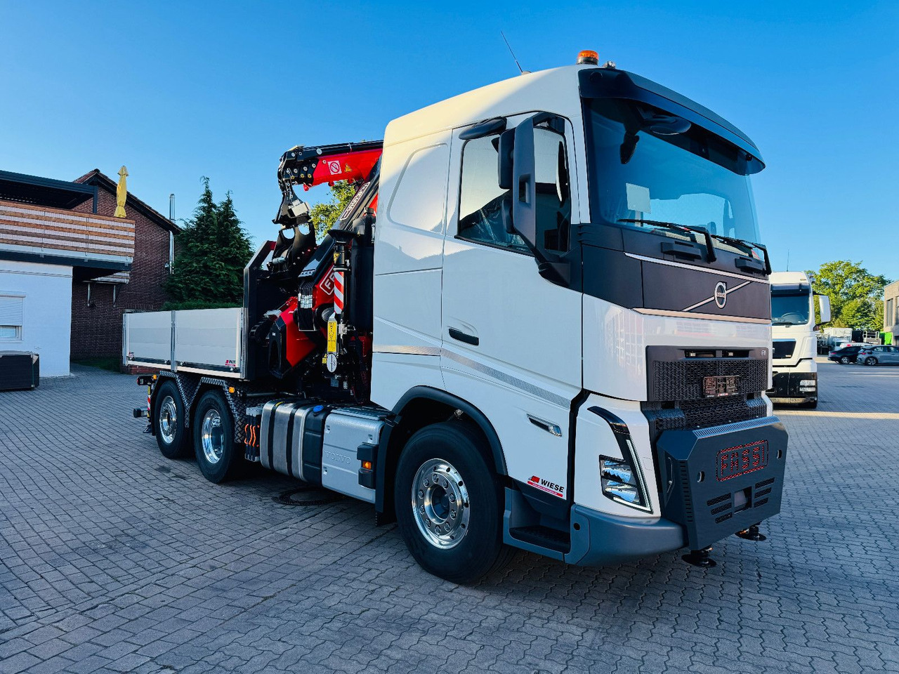 Volvo FH500 6x2 mit Fassi F545 2.27 JIB Winde so - Cabeza tractora: foto 1 Volvo FH500 6x2 mit Fassi F545 2.27 JIB Winde so - Cabeza tractora: foto 1