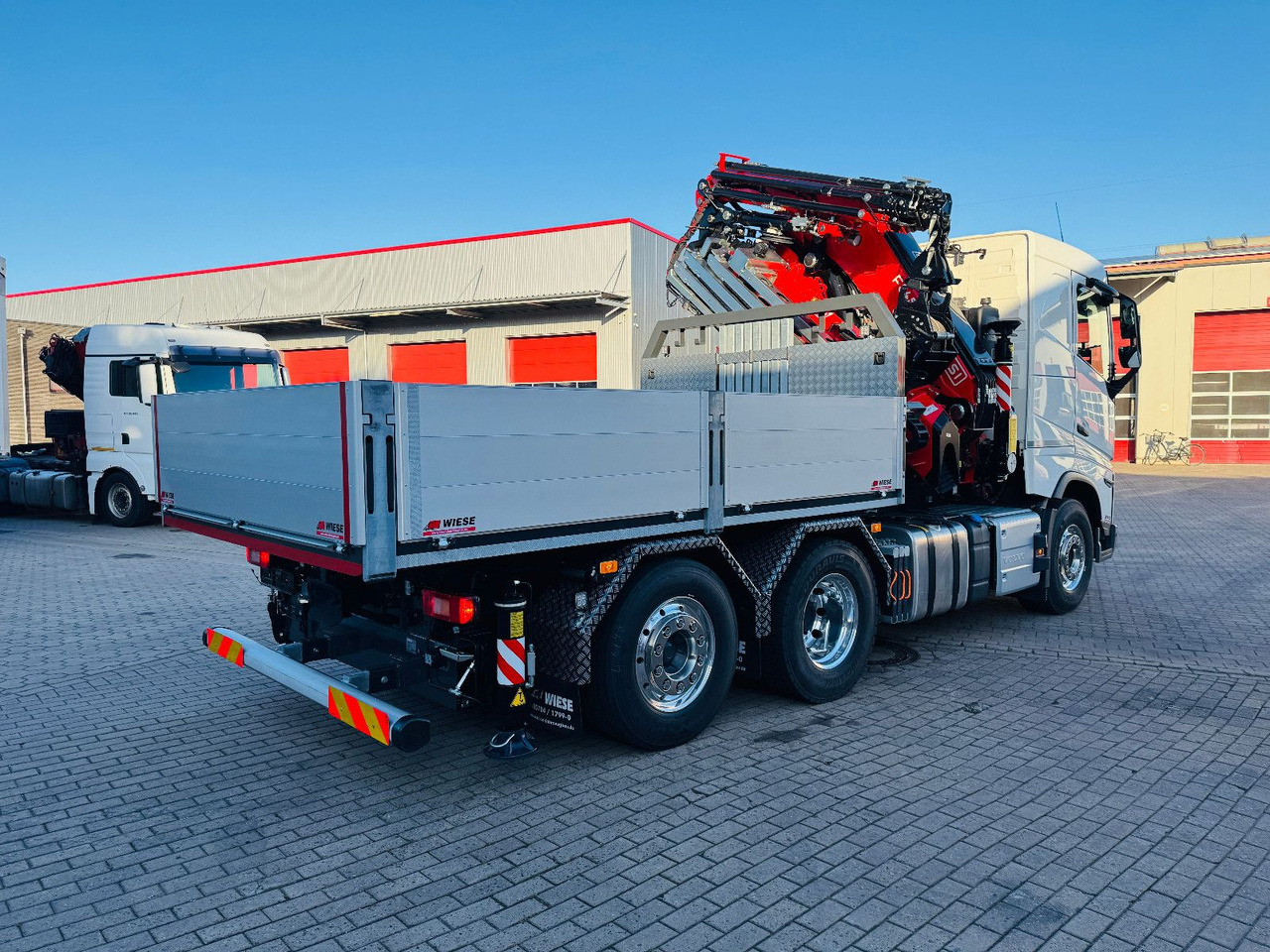 Volvo FH500 6x2 mit Fassi F545 Kran JIB Winde so - Cabeza tractora: foto 3 Volvo FH500 6x2 mit Fassi F545 Kran JIB Winde so - Cabeza tractora: foto 3