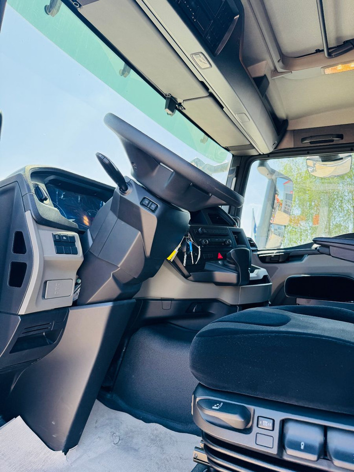 Camión, Camión grúa MAN TGS 32.510 mit F710 Frontkran sofort: foto 13 Camión, Camión grúa MAN TGS 32.510 mit F710 Frontkran sofort: foto 13