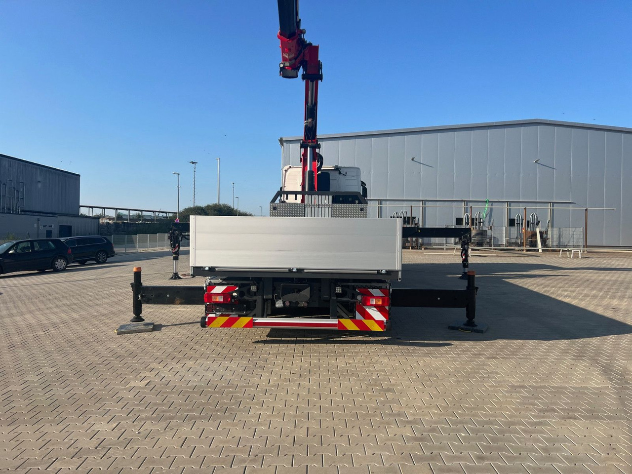 Volvo FH 500 8x2 Kran F710 RA2.26 - Camión, Camión grúa: foto 4 Volvo FH 500 8x2 Kran F710 RA2.26 - Camión, Camión grúa: foto 4