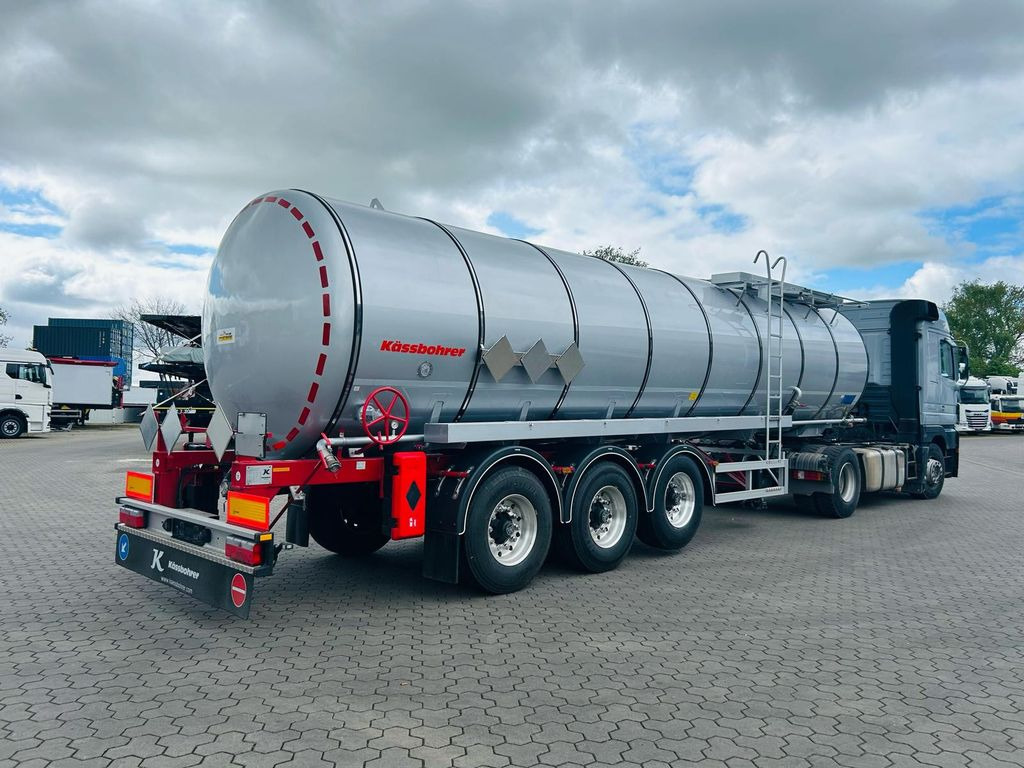 Kässbohrer STS.SS Edelstahl Tankauflieger Bitumen 32m³ - Semirremolque cisterna: foto 4 Kässbohrer STS.SS Edelstahl Tankauflieger Bitumen 32m³ - Semirremolque cisterna: foto 4