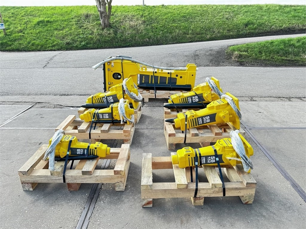 Atlas Copco SB 302 Epiroc SB302 - Martillo hidráulico para Maquinaria de construcción: foto 4 Atlas Copco SB 302 Epiroc SB302 - Martillo hidráulico para Maquinaria de construcción: foto 4