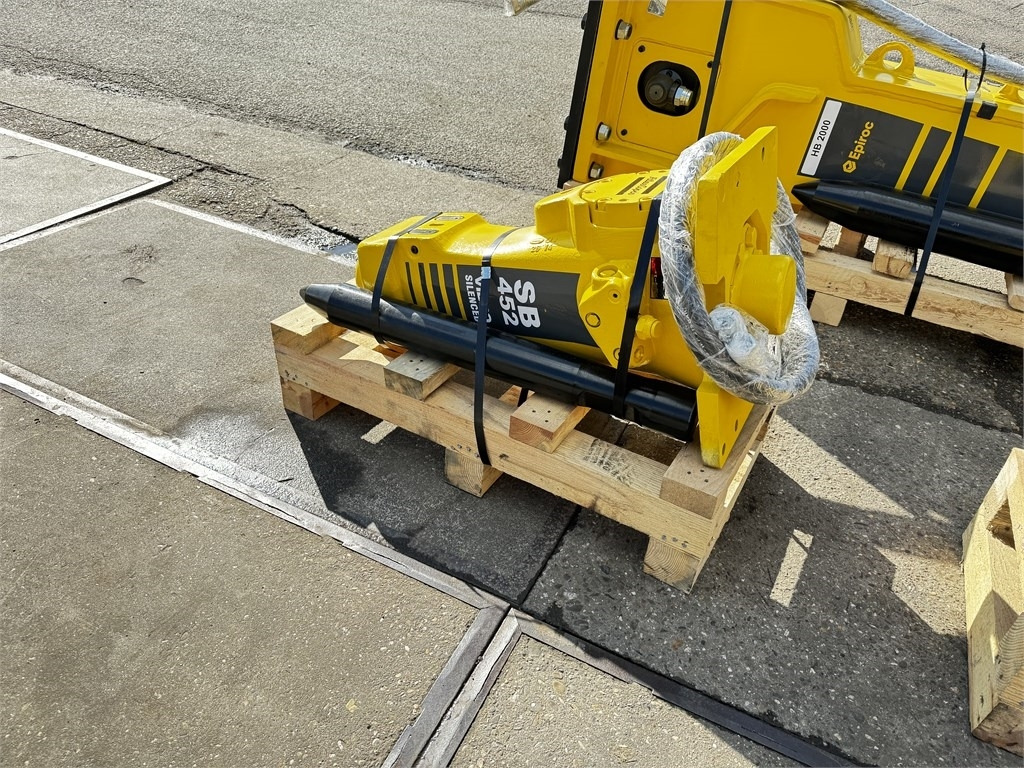 Atlas Copco SB 452 Epiroc SB452 - Martillo hidráulico para Maquinaria de construcción: foto 4 Atlas Copco SB 452 Epiroc SB452 - Martillo hidráulico para Maquinaria de construcción: foto 4