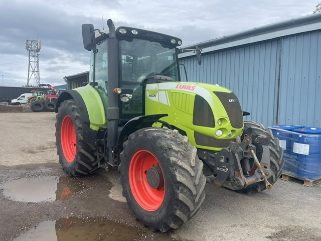 Claas Arion 640 - Tractor: foto 3 Claas Arion 640 - Tractor: foto 3