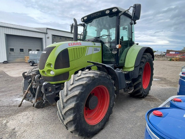 Claas Arion 640 - Tractor: foto 1 Claas Arion 640 - Tractor: foto 1