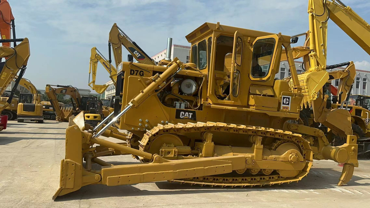 CATERPILLAR D7G - Bulldozer: foto 3 CATERPILLAR D7G - Bulldozer: foto 3