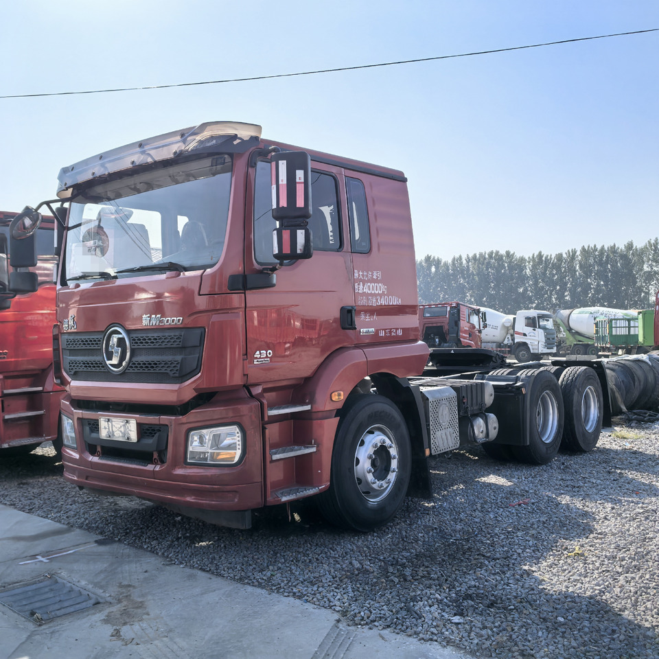 SHACMAN M3000 6x4 - Cabeza tractora: foto 2 SHACMAN M3000 6x4 - Cabeza tractora: foto 2