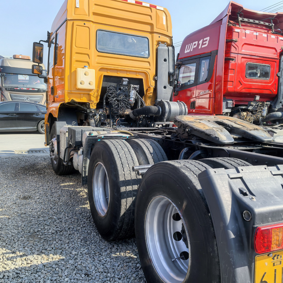 SHACMAN M3000 6x4 - Cabeza tractora: foto 4 SHACMAN M3000 6x4 - Cabeza tractora: foto 4