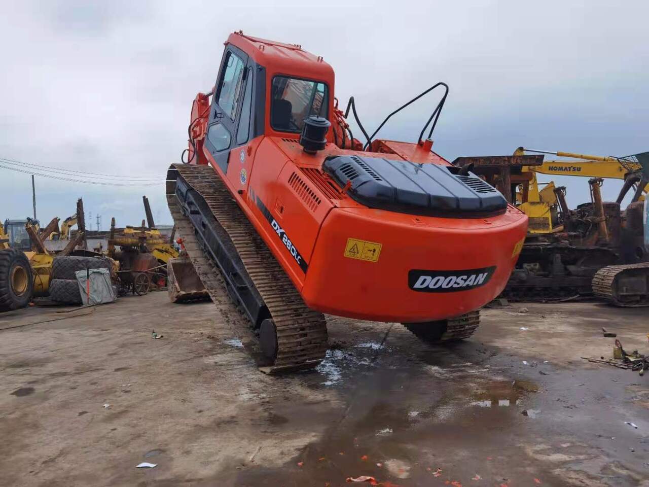DOOSAN DX260 - Excavadora de cadenas: foto 2 DOOSAN DX260 - Excavadora de cadenas: foto 2