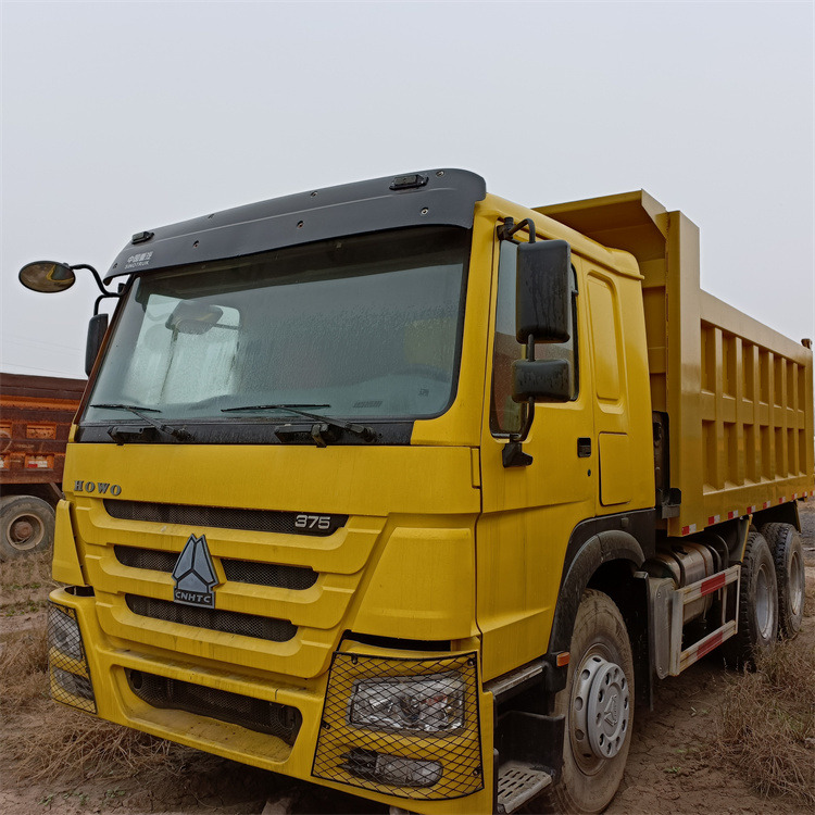 Leasing de HOWO HOWO 6x4-375 tipper HOWO HOWO 6x4-375 tipper: foto 11