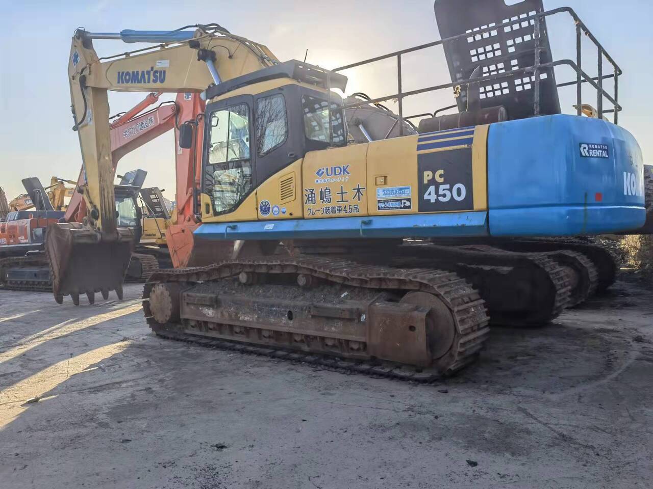 KOMATSU PC450-7-excavator - Excavadora de cadenas: foto 1 KOMATSU PC450-7-excavator - Excavadora de cadenas: foto 1