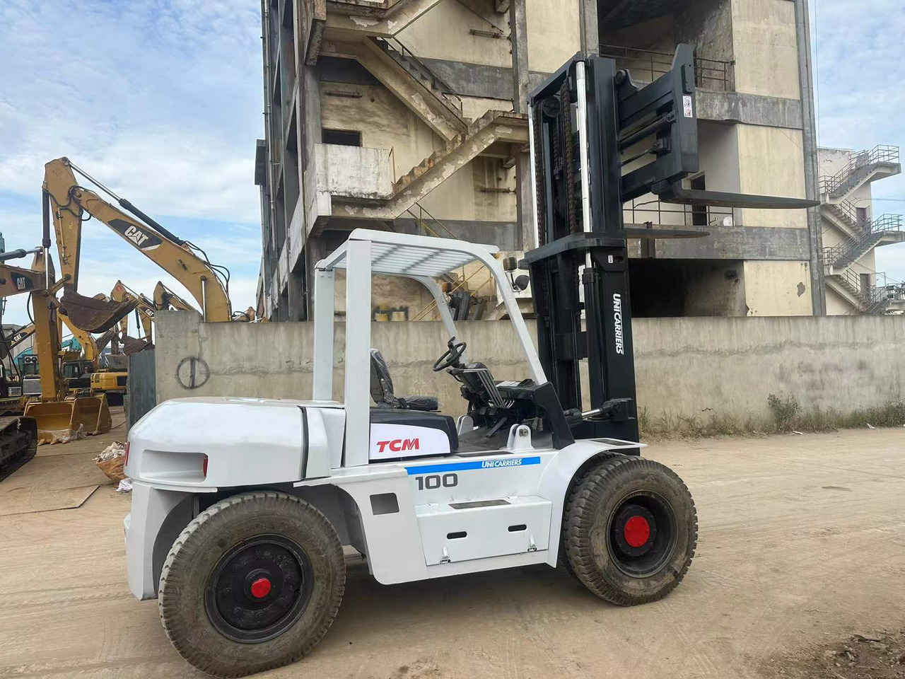 TCM FD100 - Carretilla elevadora: foto 3 TCM FD100 - Carretilla elevadora: foto 3