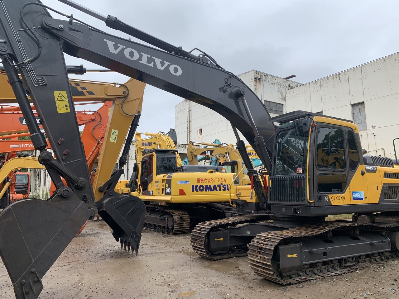 VOLVO EC200DL - Excavadora de cadenas: foto 3 VOLVO EC200DL - Excavadora de cadenas: foto 3