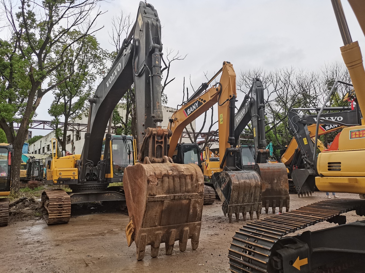 VOLVO EC290BLC - Excavadora de cadenas: foto 2 VOLVO EC290BLC - Excavadora de cadenas: foto 2