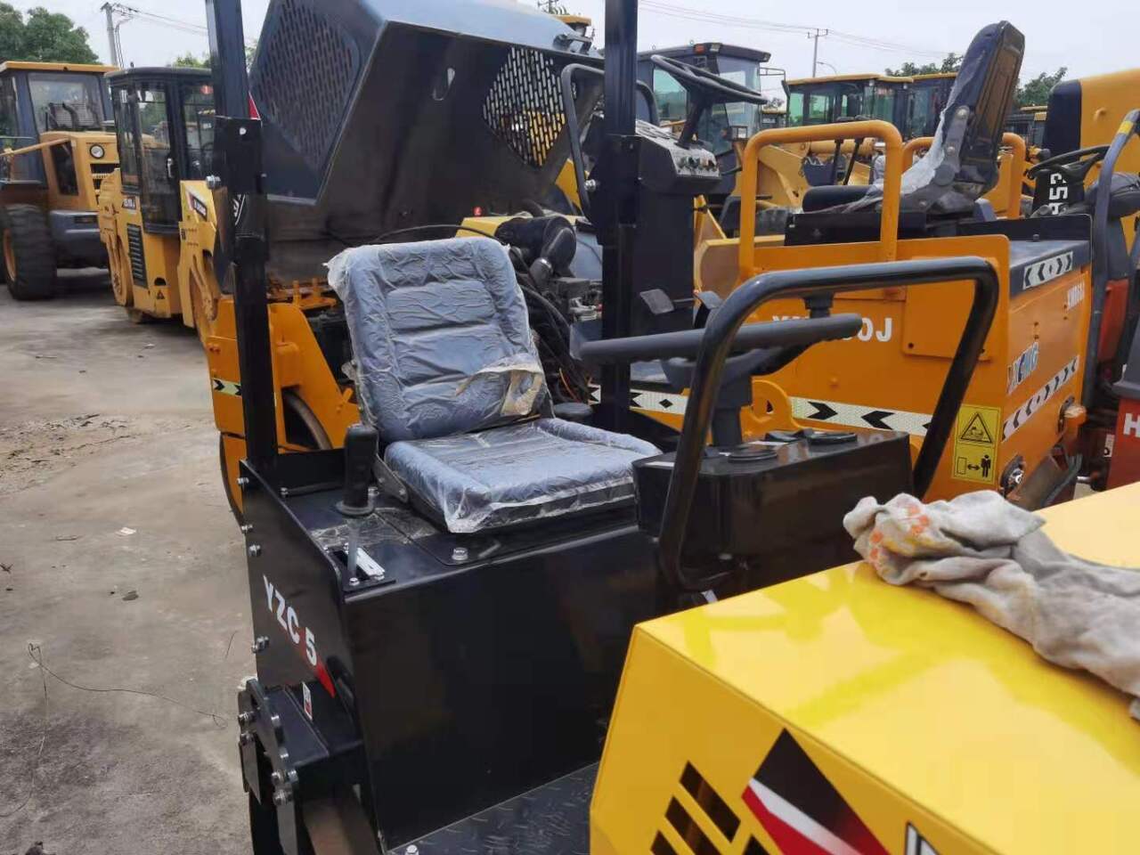 XCMG XCMG-YZC5 -roller - Rodillo: foto 4 XCMG XCMG-YZC5 -roller - Rodillo: foto 4