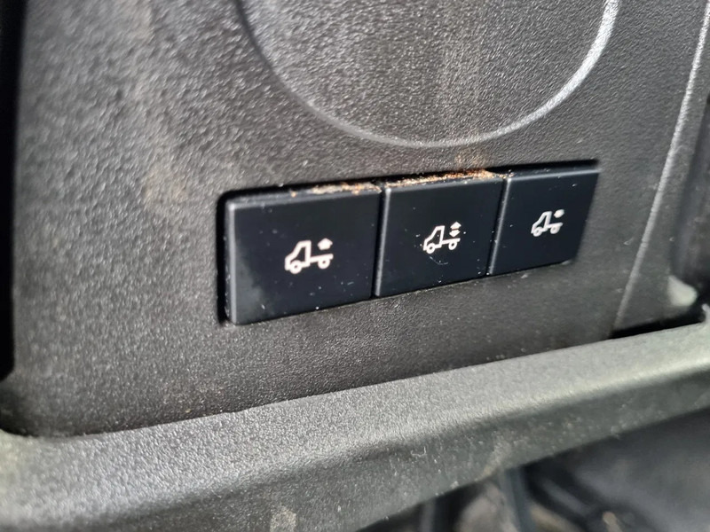 Furgoneta caja cerrada Iveco Daily 35C18 3.0D Bakwagen LBW Laadklep Euro 6 GVW 3500KG: foto 15