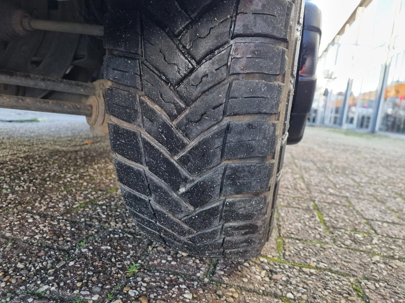 Furgoneta basculante Iveco Daily 35C18 3.0D Kipper Hi-Matic Euro 6 GVW 3500 kg: foto 16 Furgoneta basculante Iveco Daily 35C18 3.0D Kipper Hi-Matic Euro 6 GVW 3500 kg: foto 16