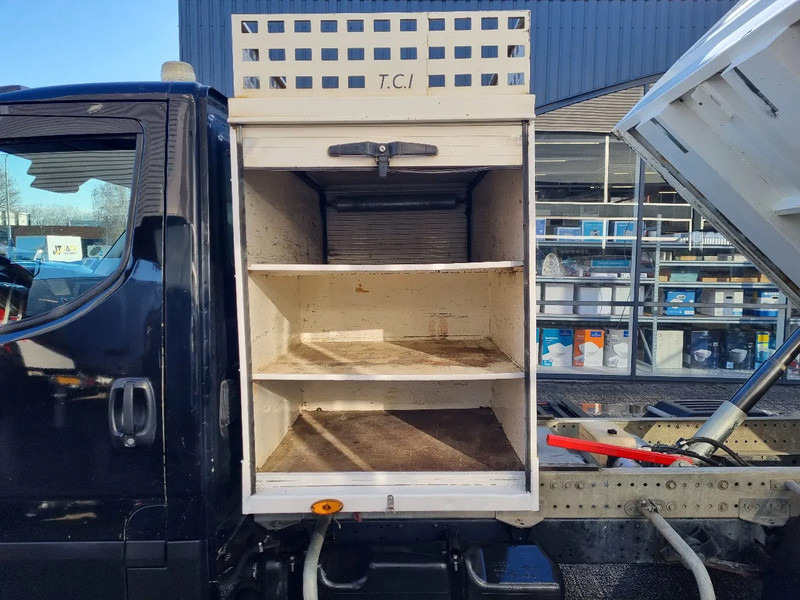Furgoneta basculante Iveco Daily 35C18 3.0D Kipper Hi-Matic Euro 6 GVW 3500 kg: foto 19 Furgoneta basculante Iveco Daily 35C18 3.0D Kipper Hi-Matic Euro 6 GVW 3500 kg: foto 19