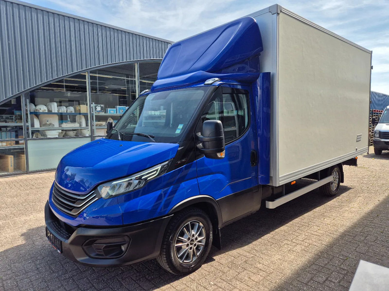 Iveco Daily 35S18 3.0D Koffer/ Xenon/ Airco - Furgoneta caja cerrada: foto 5 Iveco Daily 35S18 3.0D Koffer/ Xenon/ Airco - Furgoneta caja cerrada: foto 5