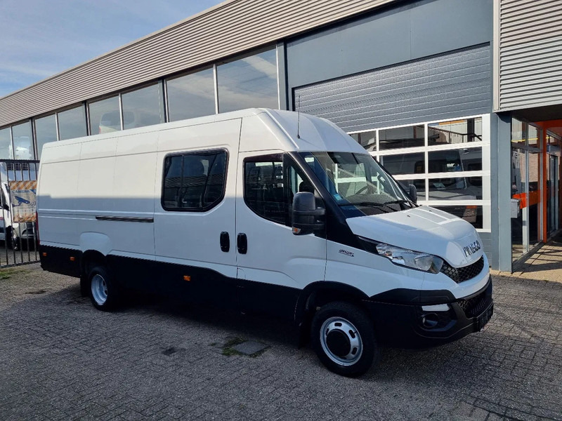 Iveco Daily 50C17/ L4H2 MAXI/ DC / 6 Zitplaatsen/ EURO 6 - Furgón: foto 1 Iveco Daily 50C17/ L4H2 MAXI/ DC / 6 Zitplaatsen/ EURO 6 - Furgón: foto 1