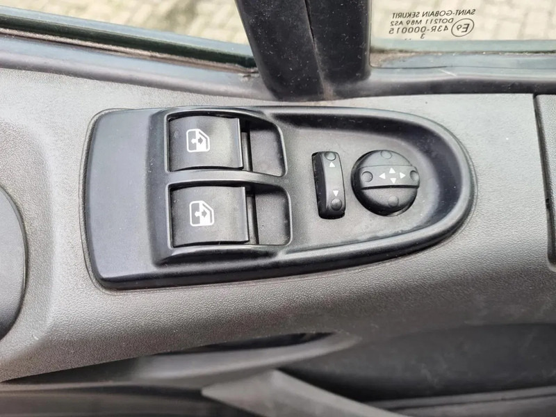 Furgoneta caja abierta Iveco Daily 70C21 3.0D/ 204PS/ Radstand 475 cm/ Openlaadbak 4m: foto 17