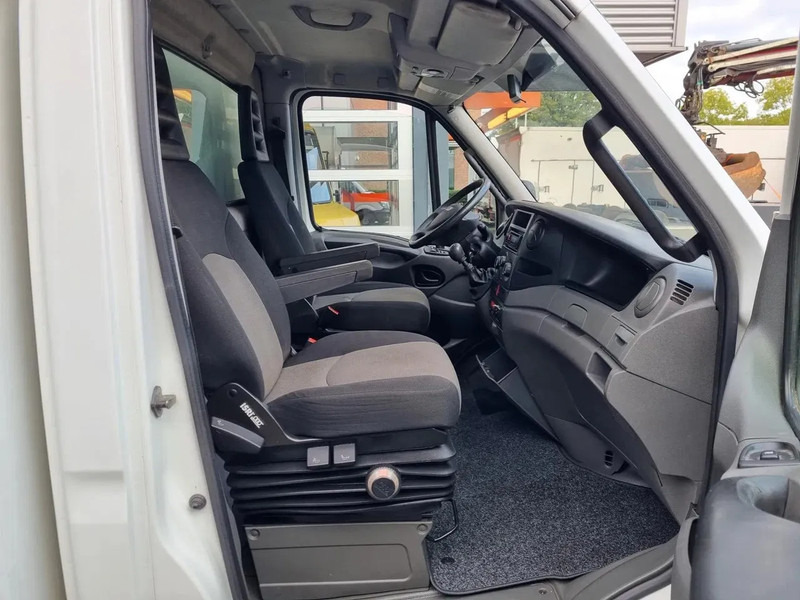 Furgoneta caja abierta Iveco Daily 70C21 3.0D/ 204PS/ Radstand 475 cm/ Openlaadbak 4m: foto 7