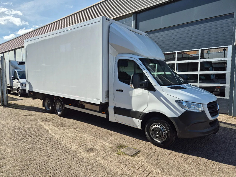 Mercedes-Benz Sprinter 516 CDI BE Clixtar/ Webasto/ 27 KUB/ Nutzlast 3.3T/ 073688 - Furgoneta caja cerrada: foto 1 Mercedes-Benz Sprinter 516 CDI BE Clixtar/ Webasto/ 27 KUB/ Nutzlast 3.3T/ 073688 - Furgoneta caja cerrada: foto 1
