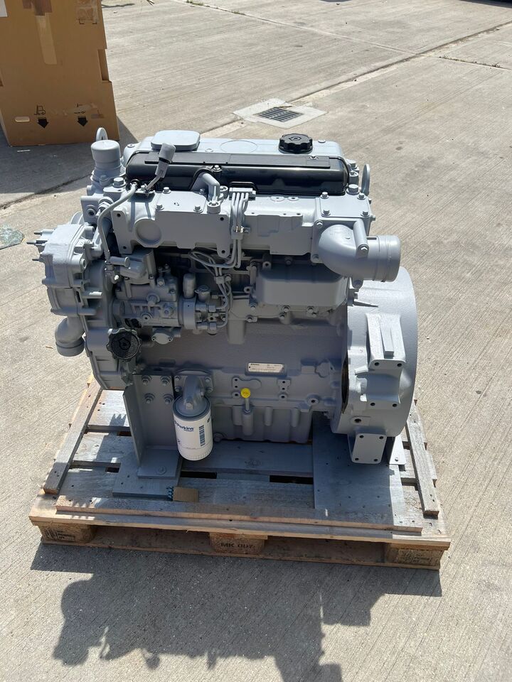 Perkins 1104C-44 - Motor para Otros maquinaria: foto 4 Perkins 1104C-44 - Motor para Otros maquinaria: foto 4