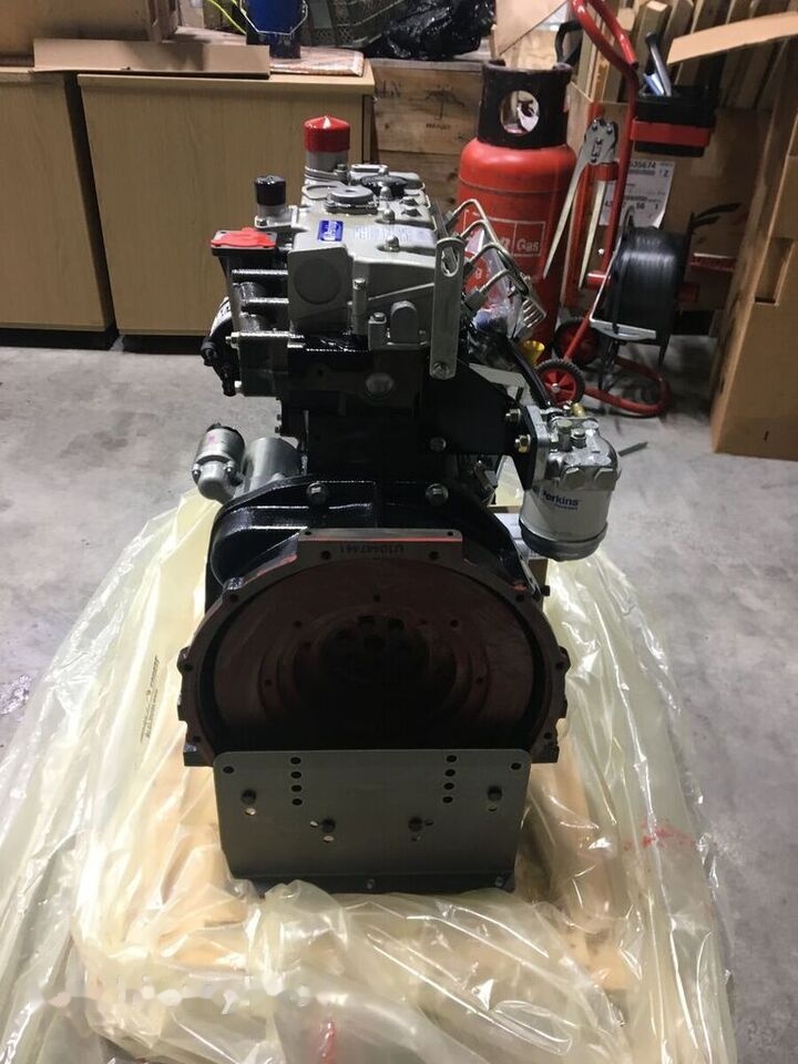 Perkins 404D-22 - Motor para Excavadora: foto 2 Perkins 404D-22 - Motor para Excavadora: foto 2