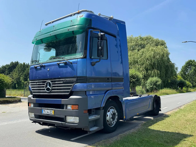 Mercedes-Benz Actros 1848 V8 EPS 3 PEDAL WITH RETARDER AND AIRCO - Cabeza tractora: foto 1 Mercedes-Benz Actros 1848 V8 EPS 3 PEDAL WITH RETARDER AND AIRCO - Cabeza tractora: foto 1