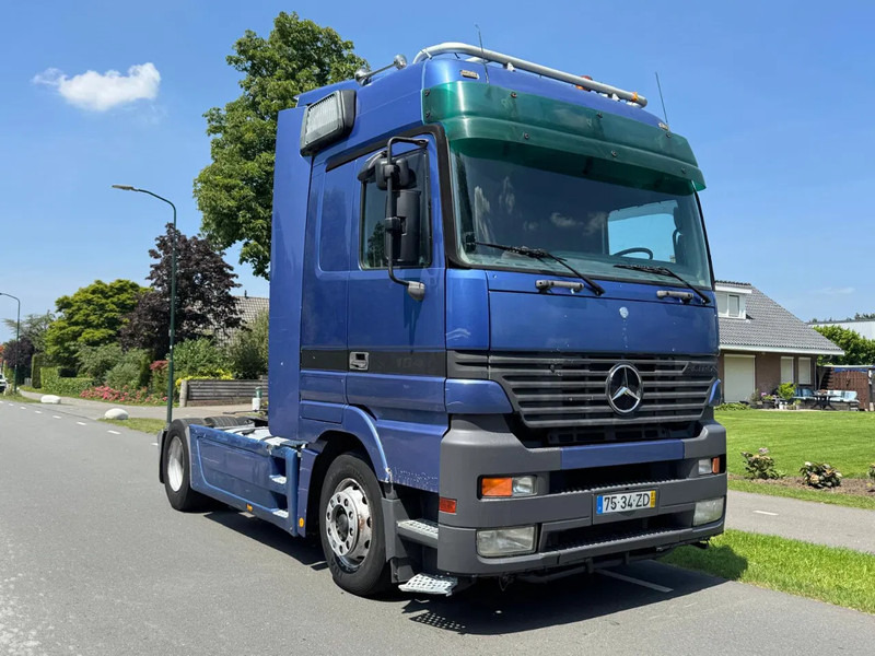 Mercedes-Benz Actros 1848 V8 EPS 3 PEDAL WITH RETARDER AND AIRCO - Cabeza tractora: foto 2 Mercedes-Benz Actros 1848 V8 EPS 3 PEDAL WITH RETARDER AND AIRCO - Cabeza tractora: foto 2