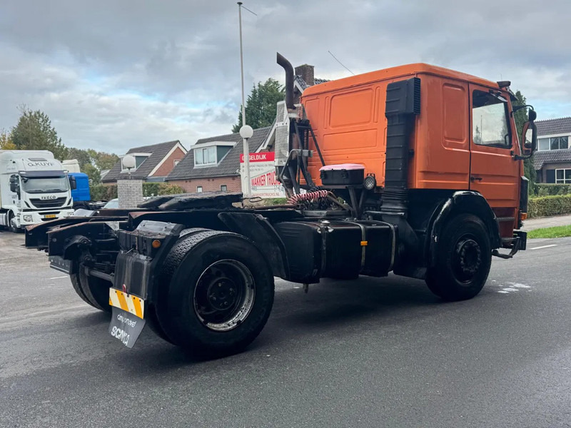 Scania P113-320 BIG AXLE FULL STEEL SPRING MANUAL GEARBOX - Cabeza tractora: foto 5 Scania P113-320 BIG AXLE FULL STEEL SPRING MANUAL GEARBOX - Cabeza tractora: foto 5