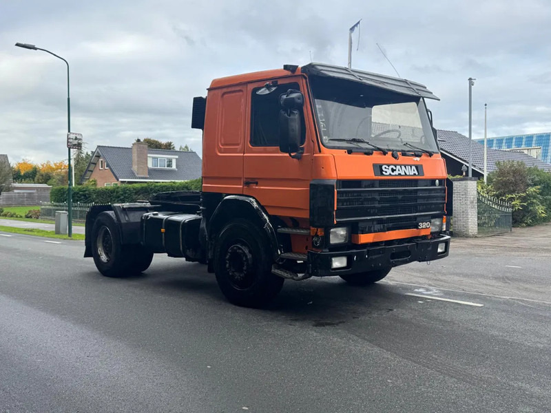 Scania P113-320 BIG AXLE FULL STEEL SPRING MANUAL GEARBOX - Cabeza tractora: foto 2 Scania P113-320 BIG AXLE FULL STEEL SPRING MANUAL GEARBOX - Cabeza tractora: foto 2