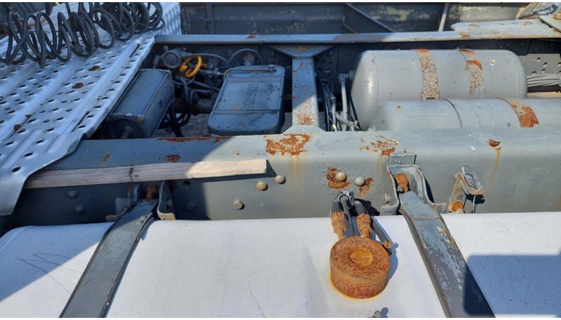 Cabeza tractora Scania R124-360 124 360: foto 11 Cabeza tractora Scania R124-360 124 360: foto 11