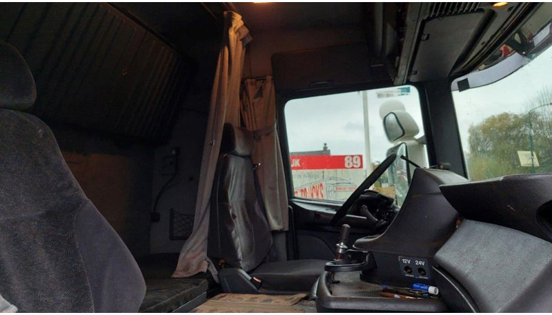 Cabeza tractora Scania R124-400 4x2 Retarder: foto 9 Cabeza tractora Scania R124-400 4x2 Retarder: foto 9