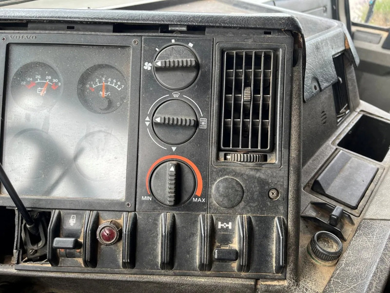 Cabeza tractora Volvo FL 10.320 4X2 TRUCKHEAD FULL STEEL SUSPENSION: foto 17 Cabeza tractora Volvo FL 10.320 4X2 TRUCKHEAD FULL STEEL SUSPENSION: foto 17