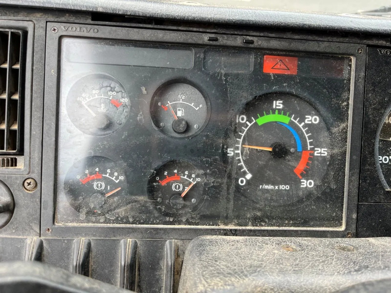 Cabeza tractora Volvo FL 10.320 4X2 TRUCKHEAD FULL STEEL SUSPENSION: foto 19 Cabeza tractora Volvo FL 10.320 4X2 TRUCKHEAD FULL STEEL SUSPENSION: foto 19