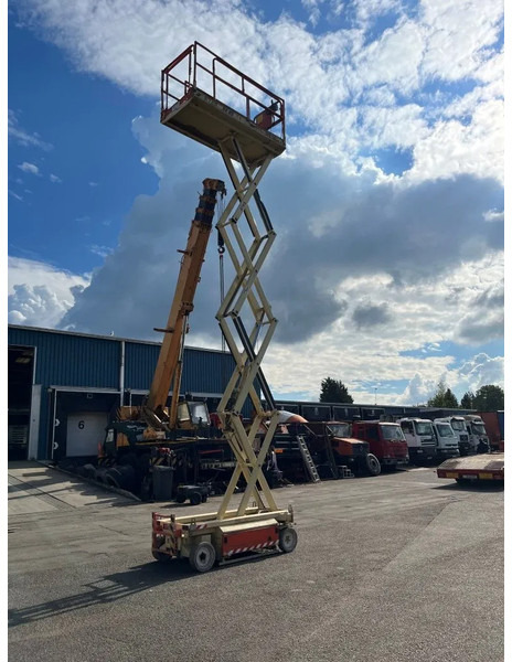 JLG 2646-E !!! LOW HOURS !!! - Plataforma de tijeras: foto 5 JLG 2646-E !!! LOW HOURS !!! - Plataforma de tijeras: foto 5