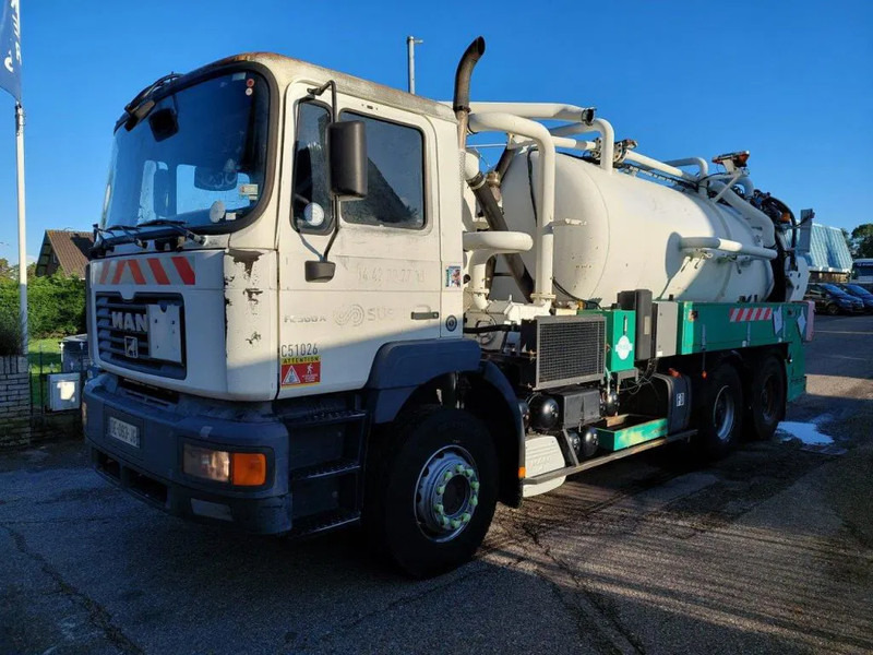 MAN 33 33.360 - Limpieza de alcantarillado: foto 1 MAN 33 33.360 - Limpieza de alcantarillado: foto 1