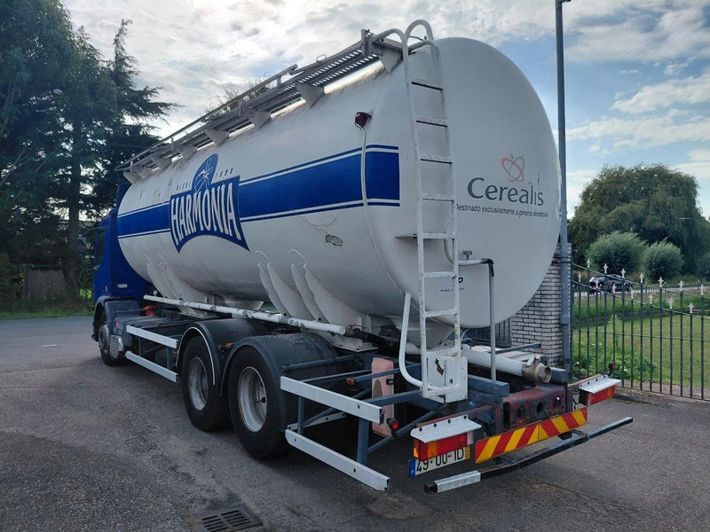 Renault Premium 300 6x2 Silo !!! MECHANIC INJECTORS AND FUEL PUMP !!! - Camión cisterna: foto 3 Renault Premium 300 6x2 Silo !!! MECHANIC INJECTORS AND FUEL PUMP !!! - Camión cisterna: foto 3